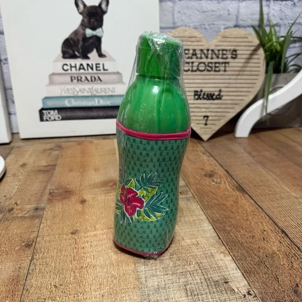 Tupperware 25 oz Pink Eco Water Bottle with Pink Green Neoprene Sleeve